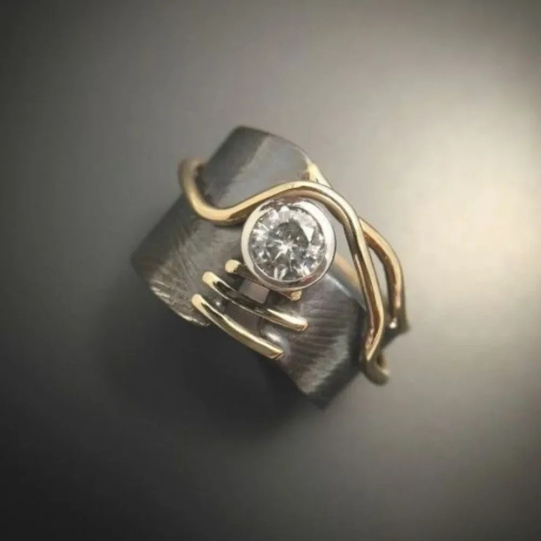Deep - Vintage Silver Glow Ring Omelia&Oliver Jewels