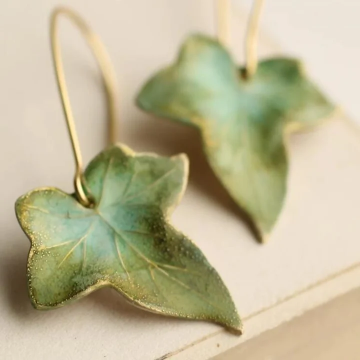 Elegance - Vintage Leaf Earrings Omelia&Oliver Jewels