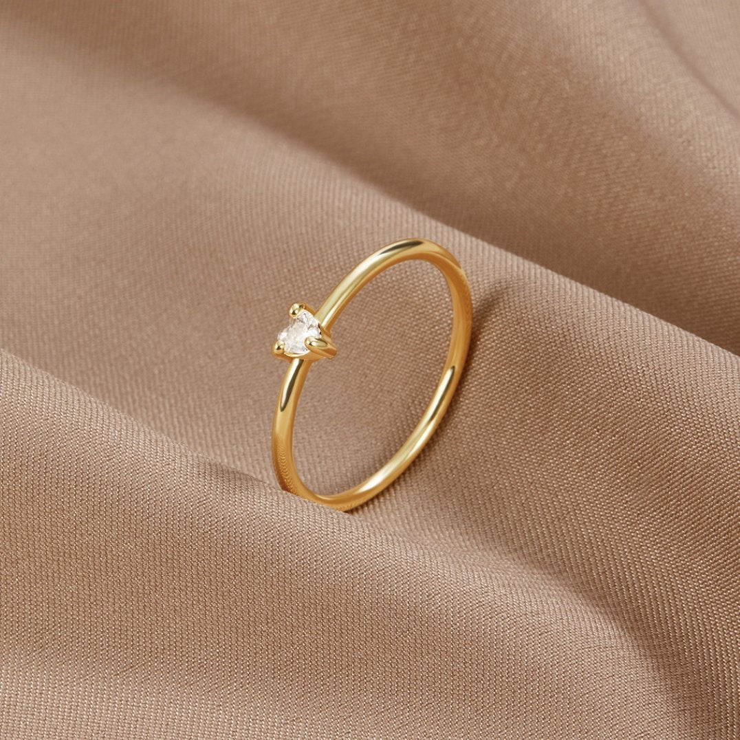 Love - Crystal Heart Ring Omelia & Oliver Jewels