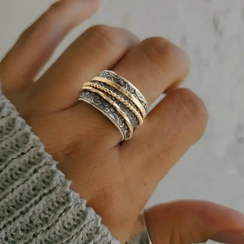 Vintage Gold & Silver Antique Ring Omelia&Oliver Jewels