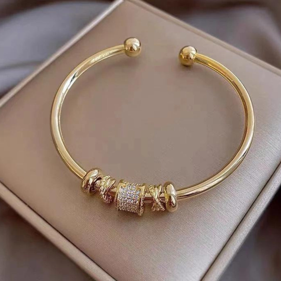 Katty - Adjustable Gold Bracelet Omelia&Oliver Jewels