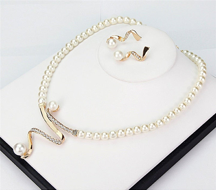 Natural Pearl Necklace & Earring Set Omelia&Oliver Jewels