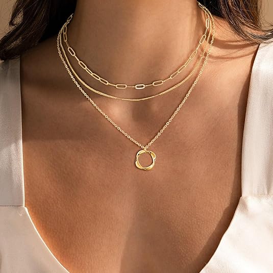 Nina - Vintage Gold Necklace Omelia&Oliver Jewels