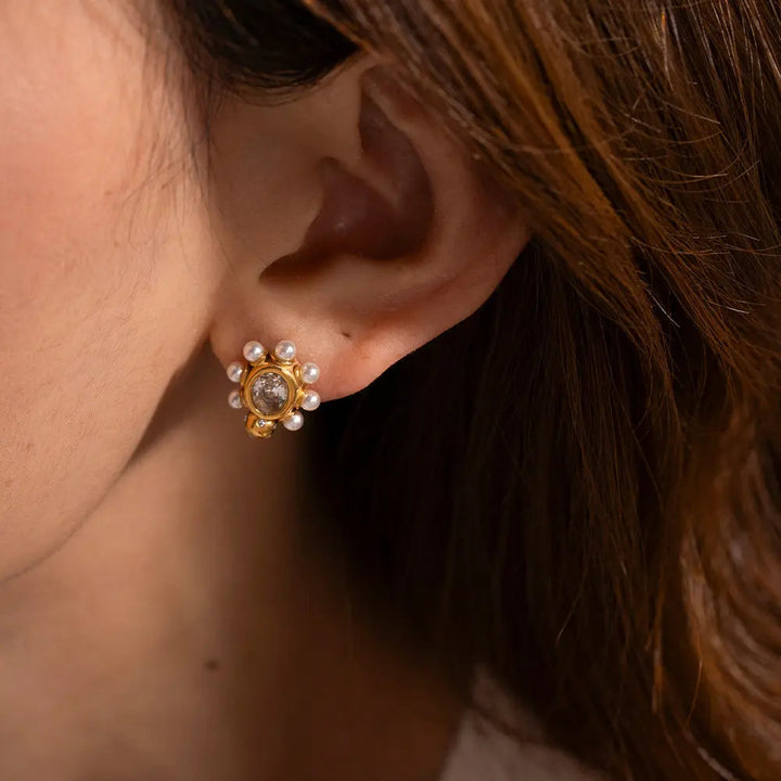 Elegant Earrings & Natural Pearls Omelia&Oliver Jewels