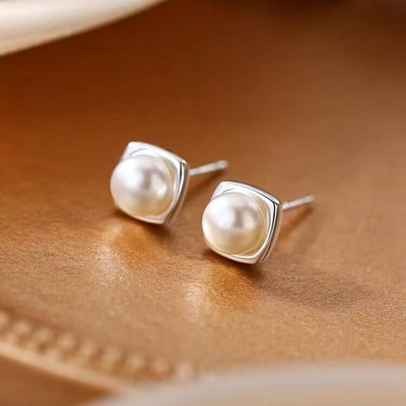 Trendy Daisy Earrings Omelia&Oliver Jewels