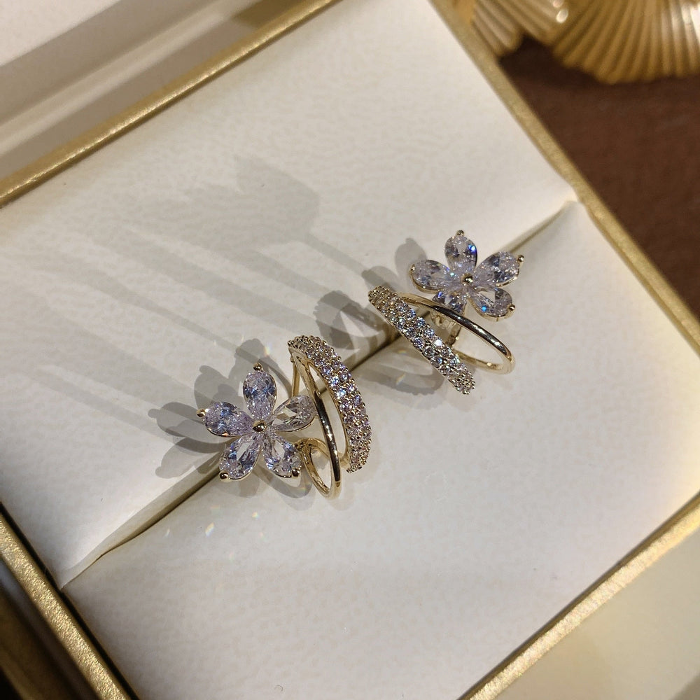 Blossom - Gold Floral Earrings Omelia&Oliver Jewels