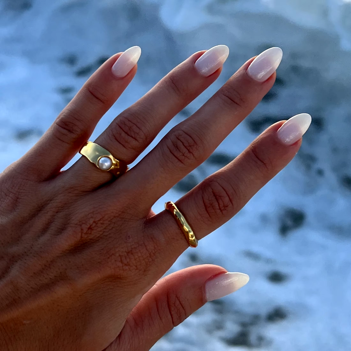 Gold-Plated Daisy Ring Omelia&Oliver Jewels