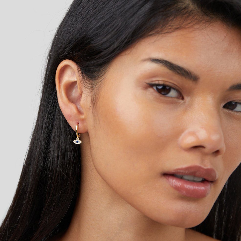 Sie Eye Drop Earrings