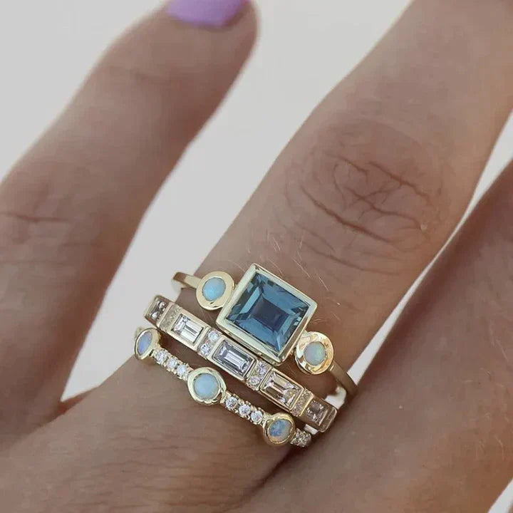Charm - Vintage Blue Crystal Ring Omelia&Oliver Jewels