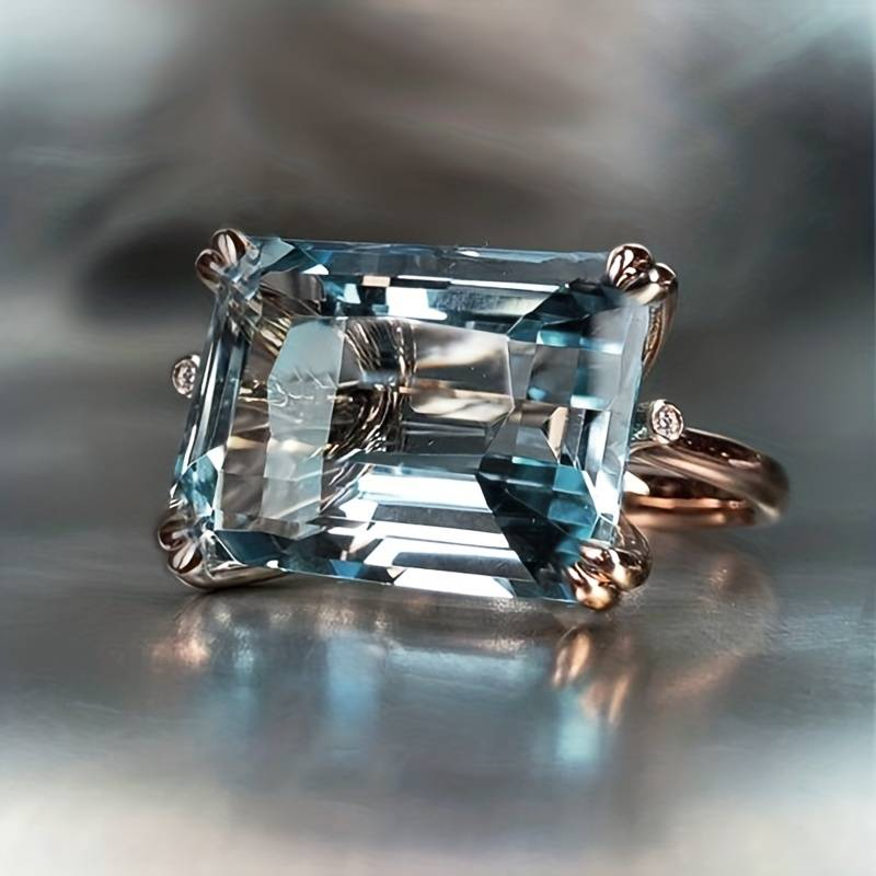 Elegant Blue Zircon Ring Omelia&Oliver Jewels