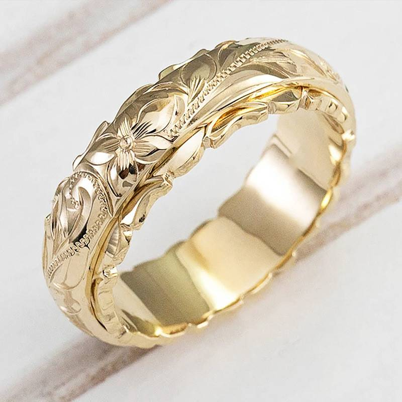 Timeless Golden Blossom Ring Omelia&Oliver Jewels