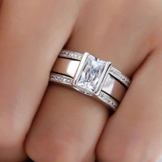 Vintage Silver Crystal Ring Omelia&Oliver Jewels