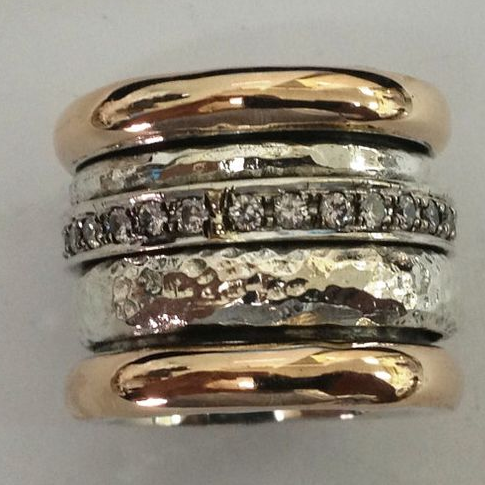 Romantic Vintage Gold Band Omelia&Oliver Jewels
