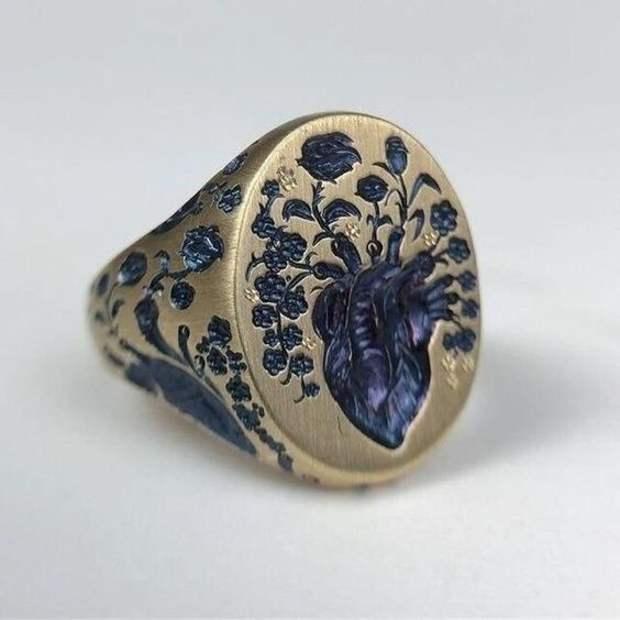 Blue Blossom Vintage Gold Ring Omelia&Oliver Jewels