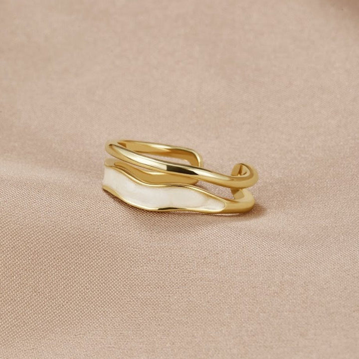 Radiance White Soul's Secret Ring