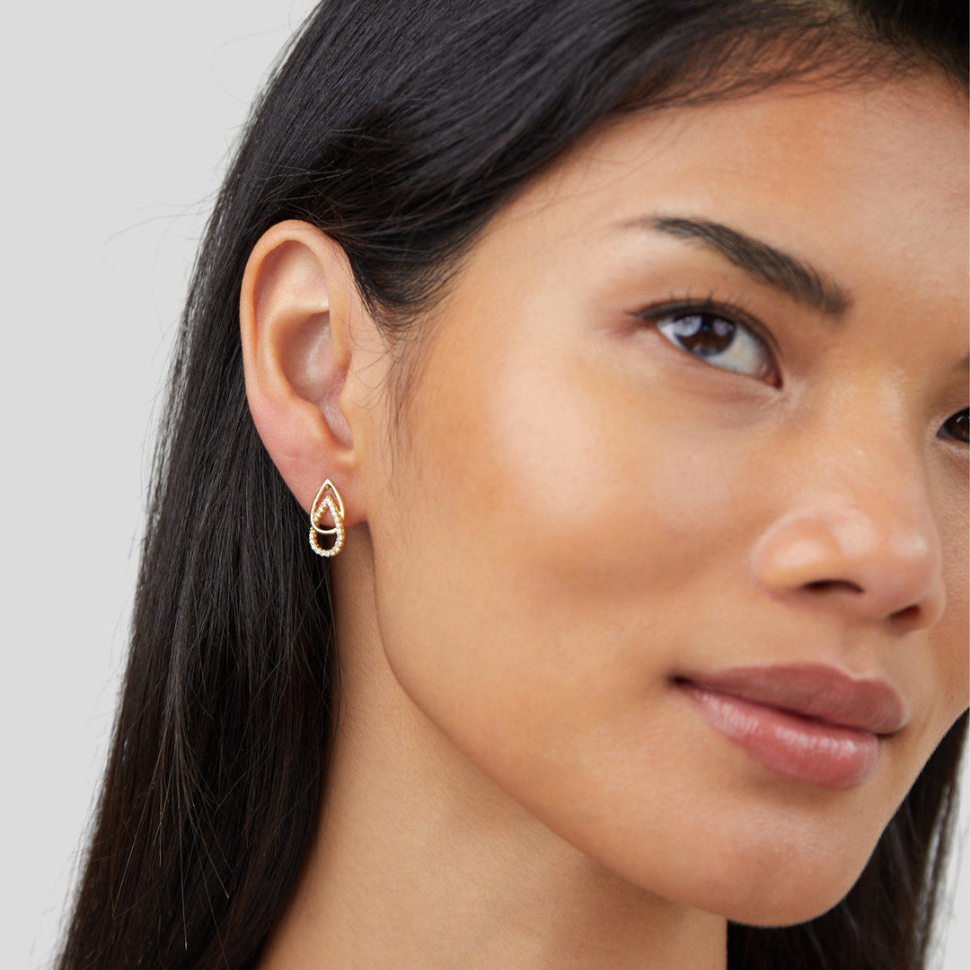 Lin Teardrop Link Earrings