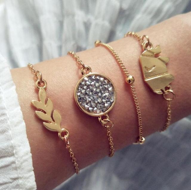 Joy - Unique 5 Pack Premium Bracelets Omelia&Oliver Jewels